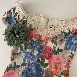 • vintage floral mini dress •